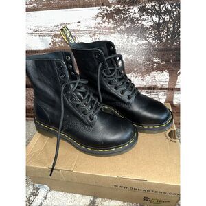 Dr. Martens 1460 Smooth Black Boots Women Size 6